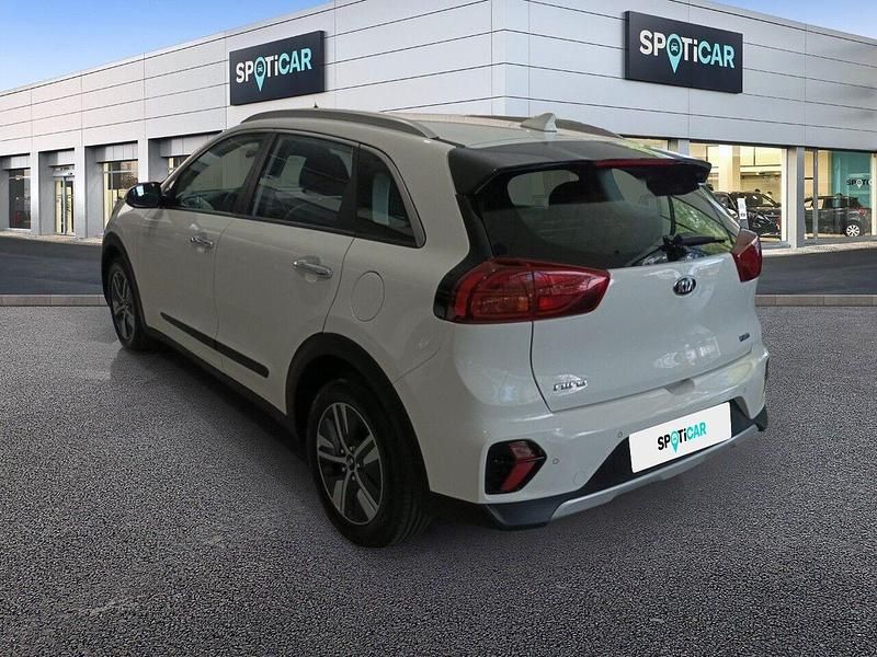 Usado Kia Niro 141 CV (103 kW) 2021 Blanco SUV