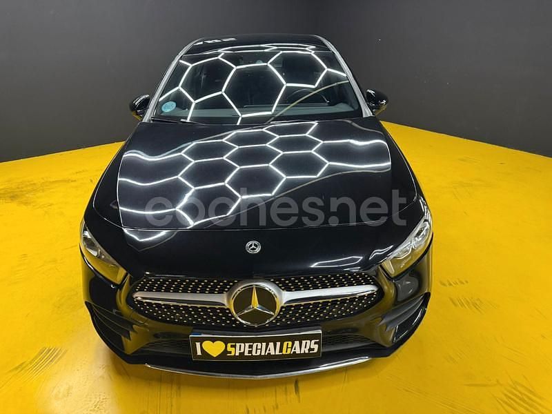 Usado Mercedes A180 116 CV (85 kW) 2022 Negro Berlina