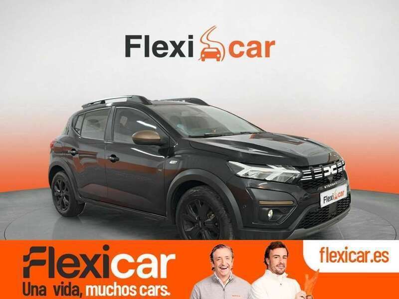 Negro Usado 2023 Dacia Sandero Expression Utilitario | 13.990 € (Precio justo) - Imagen 1/4