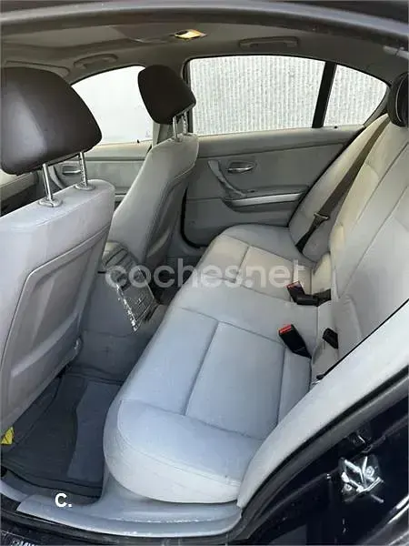 Usado BMW 320 150 CV (110 kW) 2006 Azul Berlina