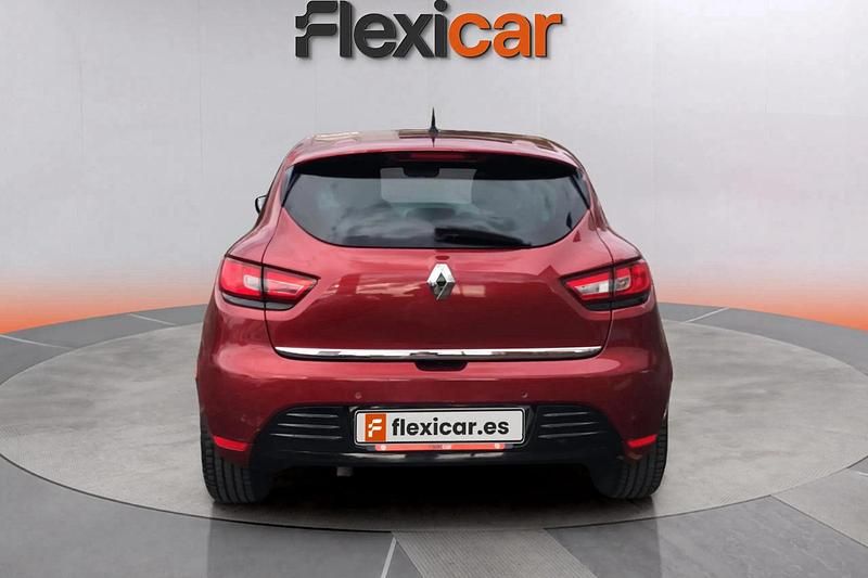 Usado Renault Clio IV LIMITED 90 CV (66 kW) 2019 Rojo Utilitario