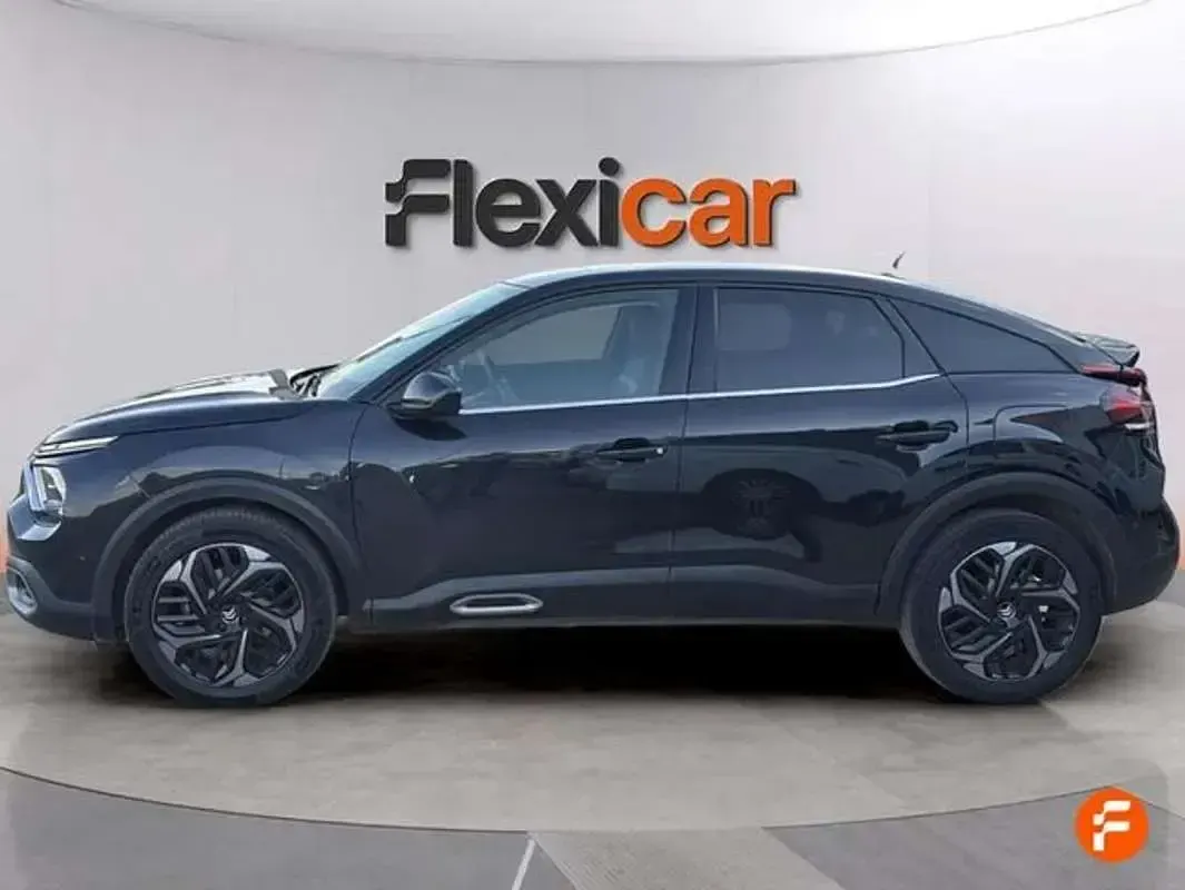 Usado Citroën C4 Shine 131 CV (96 kW) 2021 Negro Utilitario