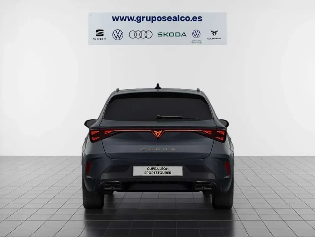 Nuevo Cupra Leon 150 CV (110 kW) 2026 Gris Familiar