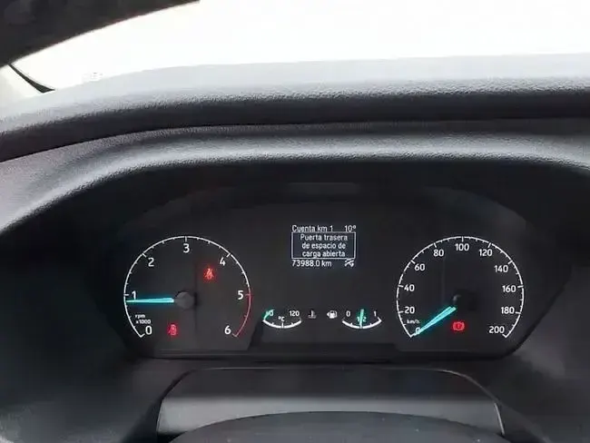 Käytetty Ford Transit Trend 130 HP (95 kW) 2021 Valkoinen Van