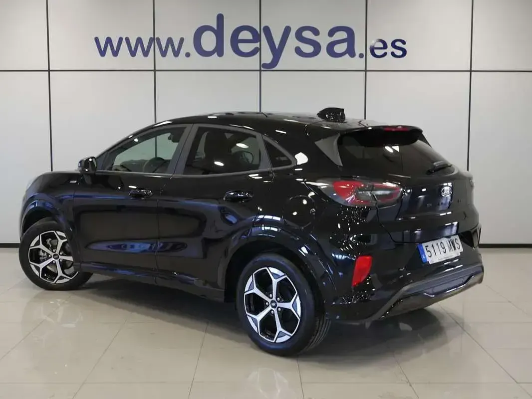 Usado Ford Puma ST-Line 125 CV (91 kW) 2024 Negro SUV