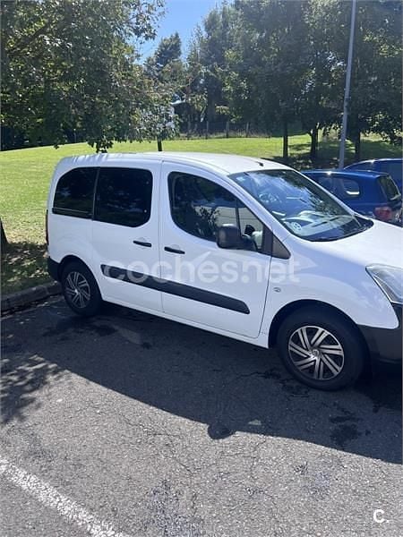 Usado Citroën Berlingo Tonic 92 CV (67 kW) 2014 Blanco Monovolumen