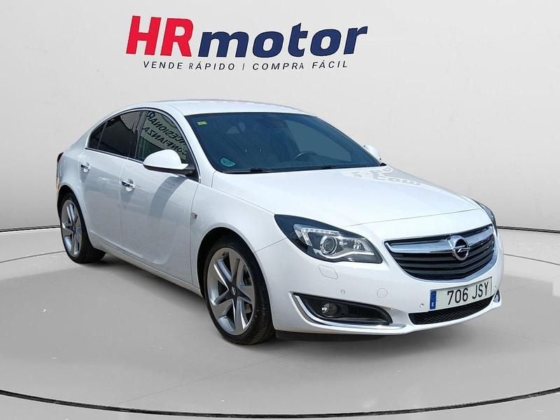 Blanco Usado 2016 Opel Insignia Excellence Berlina | 10.490 € (Precio justo) - Imagen 1/4