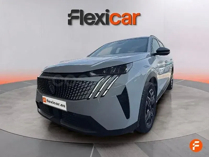 Usado Peugeot 5008 Allure 145 CV (106 kW) 2025 Blanco SUV