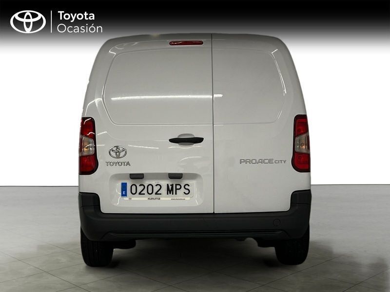 Usado Toyota Proace Verso City 100 CV (73 kW) 2024 Blanco Familiar
