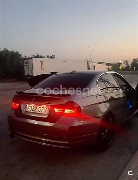 Gris / plata Usado 2010 BMW 318 Berlina | 6500 € (Precio justo) - Imagen 1/4