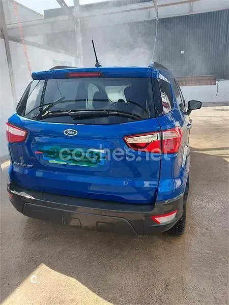 Usado Ford Ecosport Trend 125 CV (91 kW) 2019 Azul SUV