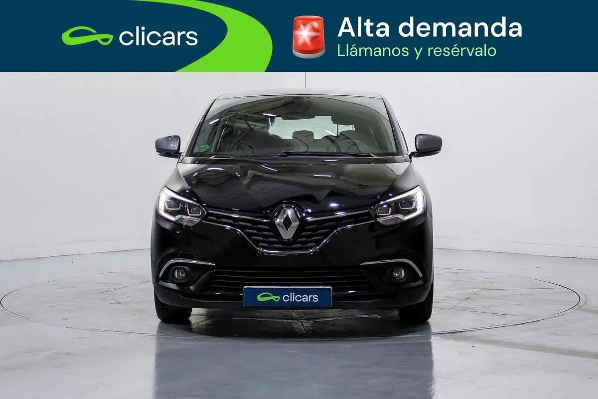 Usado Renault Scénic III Zen 131 CV (96 kW) 2016 Negro Monovolumen