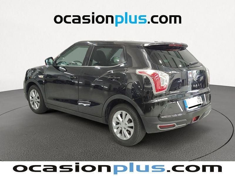 Usado Ssangyong (KGM) Tivoli Limited 128 CV (94 kW) 2019 Negro SUV