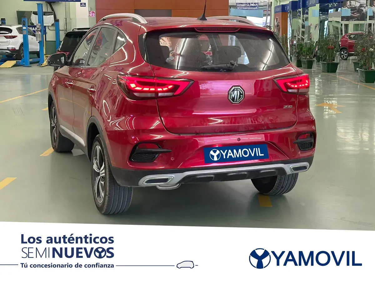 Usado MG ZS Comfort 106 CV (77 kW) 2022 Rojo Berlina