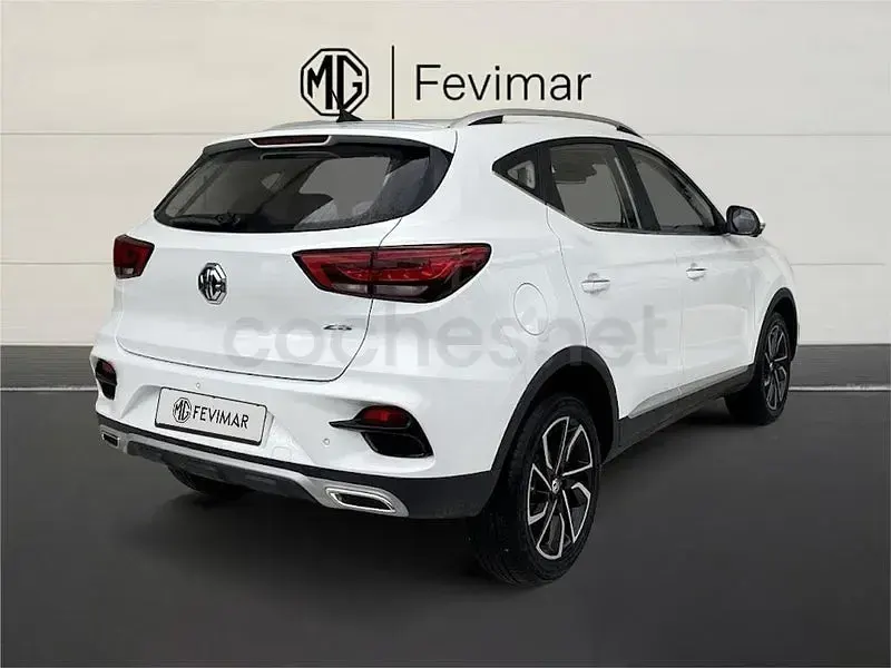 Usado MG ZS Luxury 106 CV (77 kW) 2025 Blanco SUV
