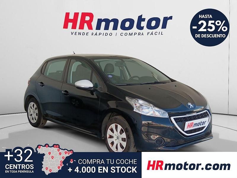 Usado Peugeot 208 68 CV (50 kW) 2015 Negro Utilitario