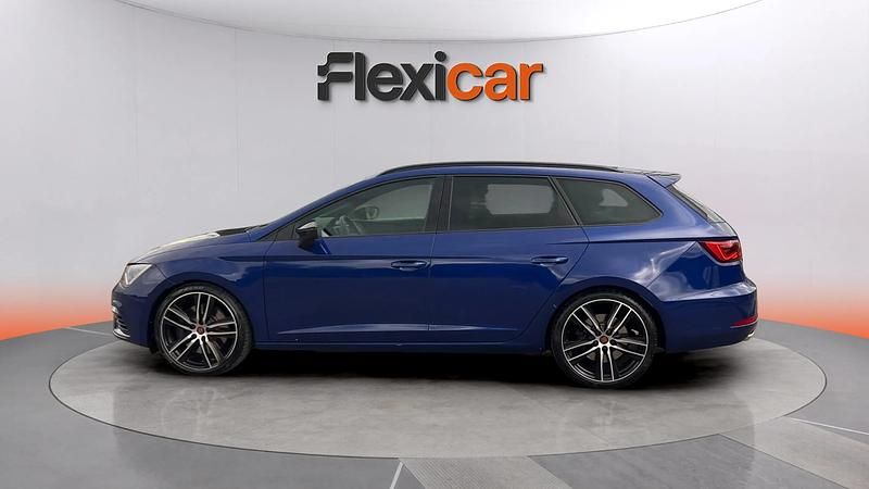 Usado Seat Leon ST 4Drive 300 CV (220 kW) 2019 Azul Familiar