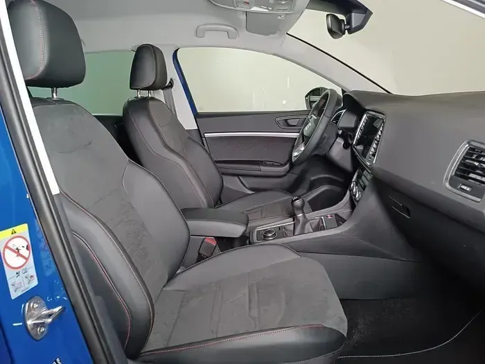 Usado Seat Ateca FR 115 CV (84 kW) 2025 Azul SUV