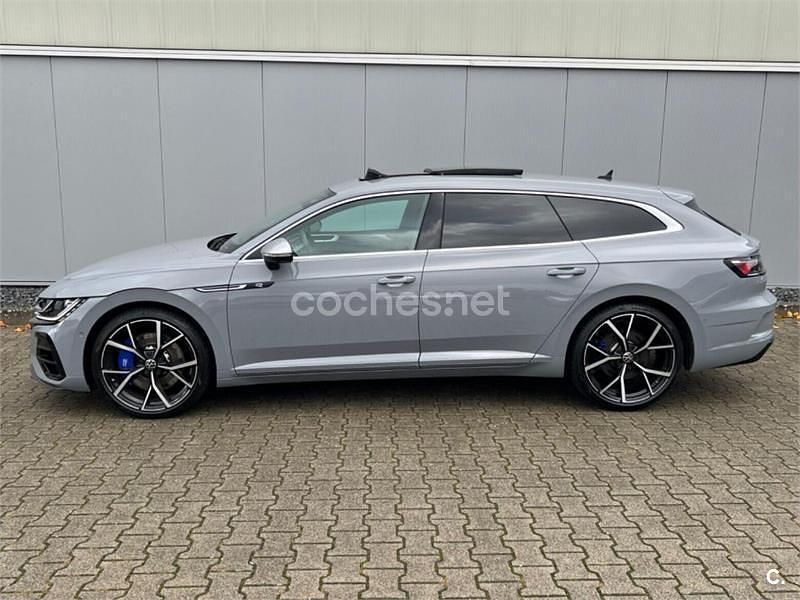 Usado VW Arteon R-line 150 CV (110 kW) 2023 Gris / plata Familiar
