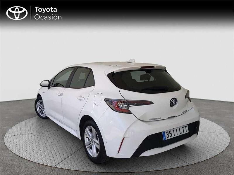 Usado Toyota Corolla Active 122 CV (89 kW) 2021 Monovolumen
