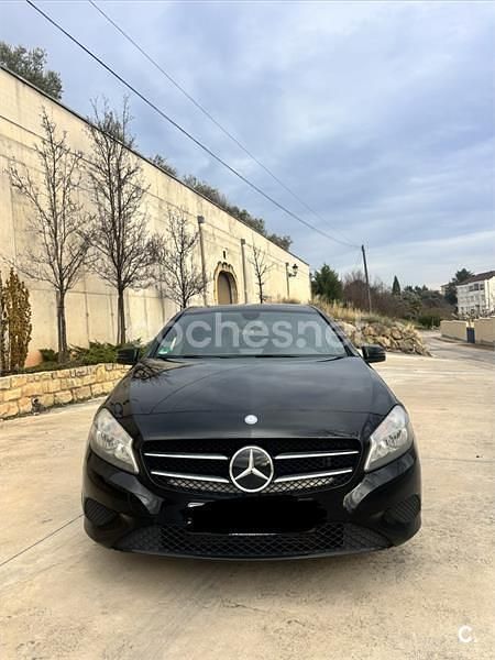 Usado Mercedes A200 Urban 136 CV (100 kW) 2014 Negro Berlina