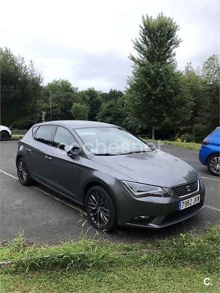 Gris / plata Usado 2015 Seat Leon CONNECT Berlina | 10.700 € (Precio justo) - Imagen 1/4