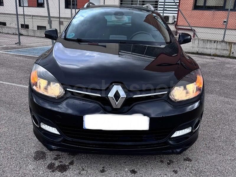 Usado Renault Mégane GrandTour Zen 110 CV (80 kW) 2016 Negro Familiar