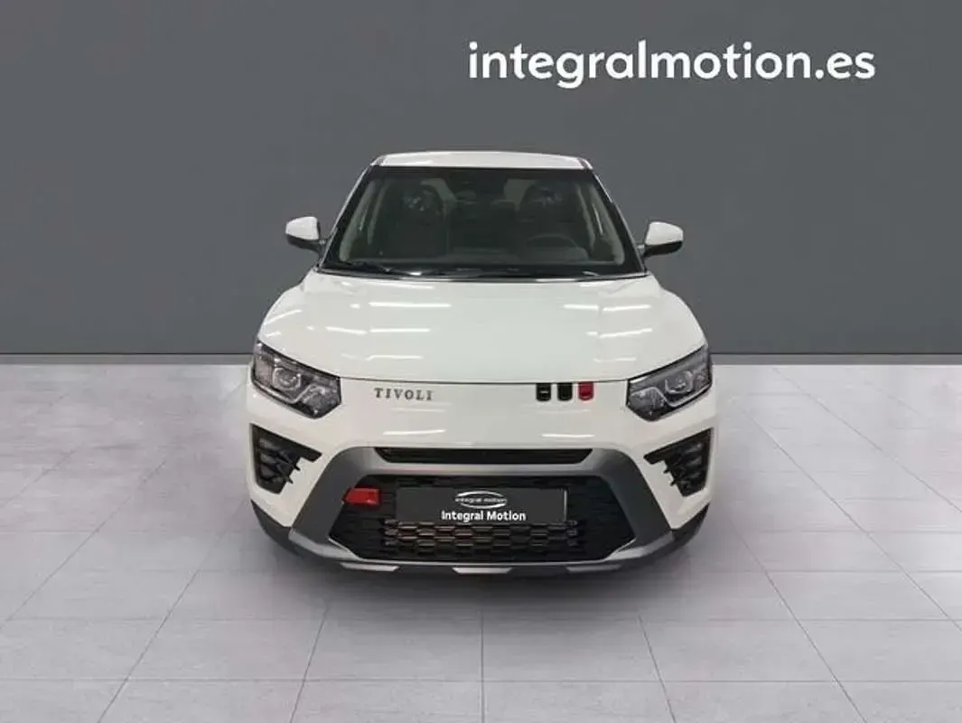 Usado SsangYong Tivoli 135 CV (99 kW) 2025 Blanco SUV
