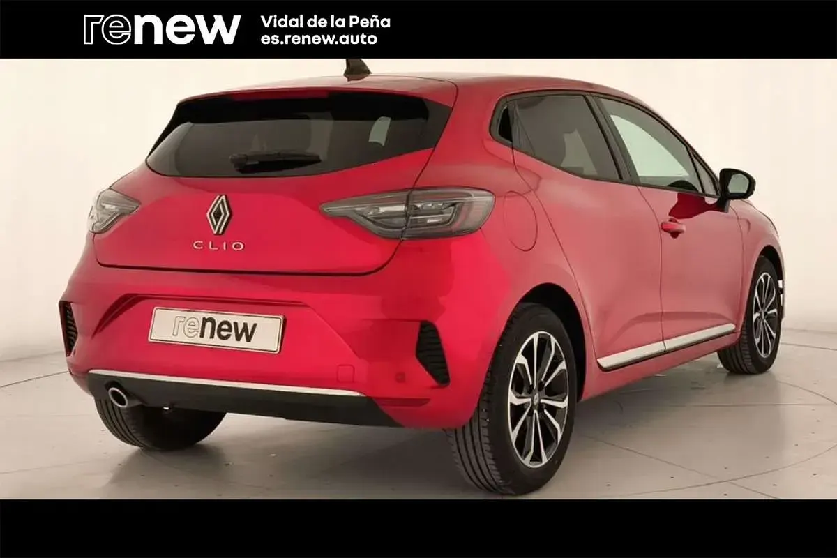 Usado Renault Clio Techno 101 CV (74 kW) 2025 Utilitario