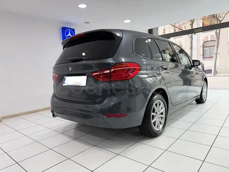 Usado BMW 216 116 CV (85 kW) 2021 Gris / plata Familiar