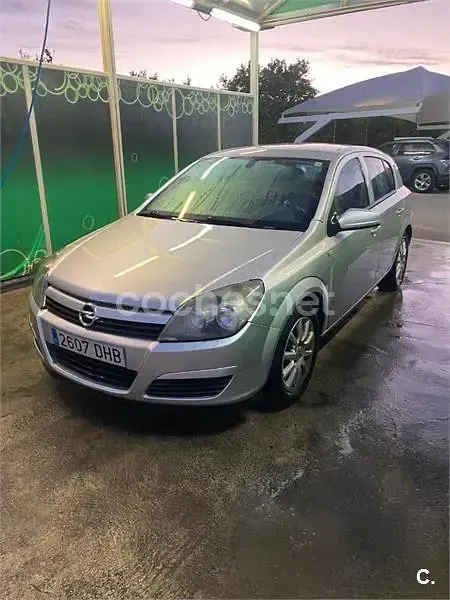 Brugt Opel Astra Enjoy 105 HK (77 kW) 2005 Grå Sedan