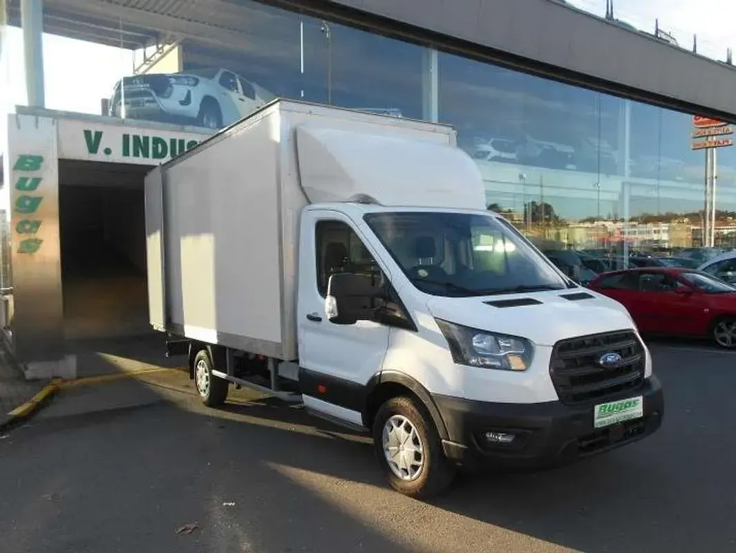 Usado Ford Transit 131 CV (96 kW) 2023 Blanco Van
