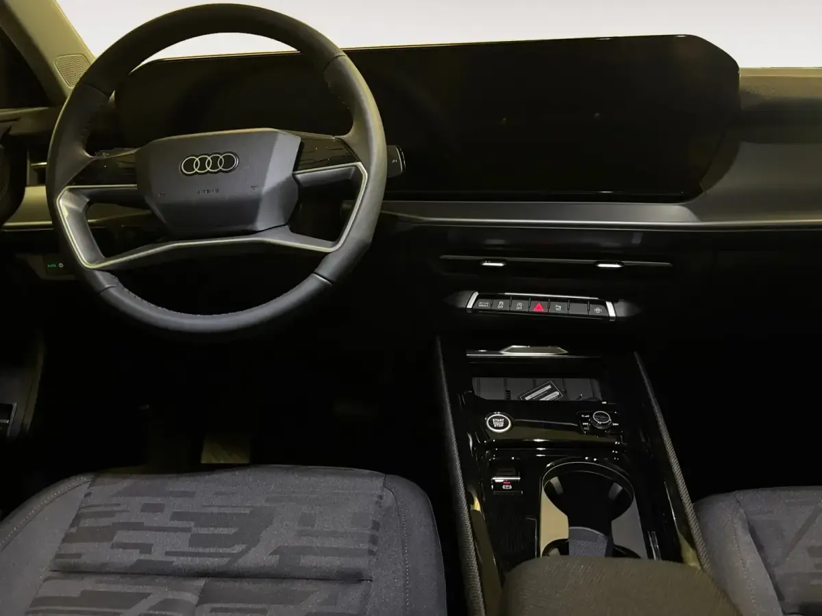Nuevo Audi Q3 Advanced 150 CV (110 kW) 2026 Blanco SUV