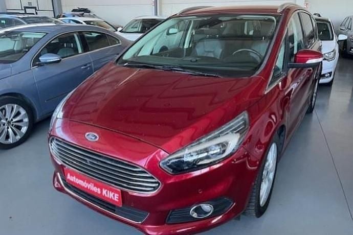 Usado 2017 Ford S-MAX Titanium Monovolumen | 12.500 € (Buen precio) - Imagen 1/4