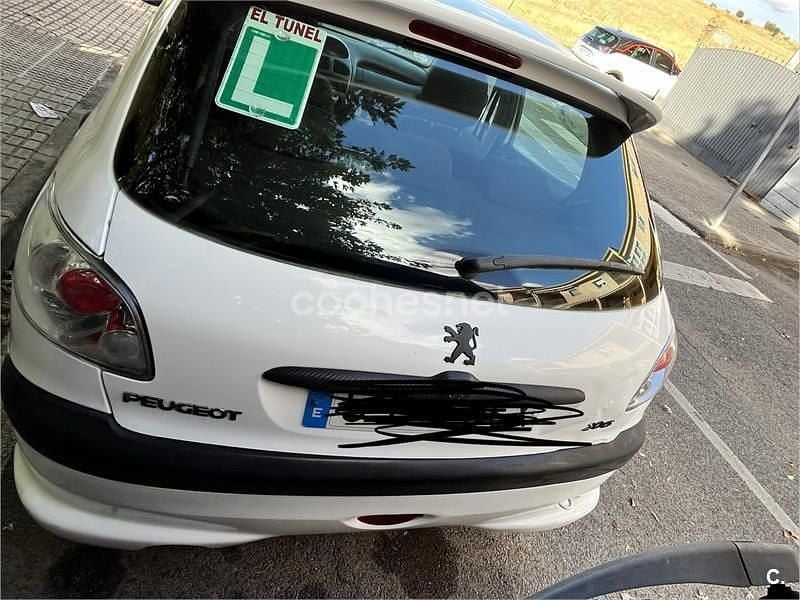Blanco Usado 2004 Peugeot 206 Berlina | 1200 € (Super precio) - Imagen 1/4