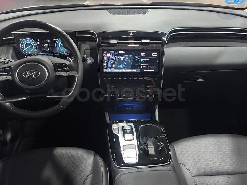 Usado Hyundai Tucson Style 265 CV (194 kW) 2021 Gris / plata SUV
