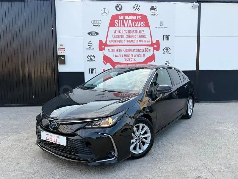 Usado Toyota Corolla Edition 140 CV (102 kW) 2023 Negro Berlina