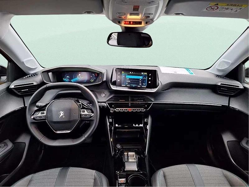 Usado Peugeot e-208 Allure 100 kW (136 CV) 2023 Amarillo Utilitario