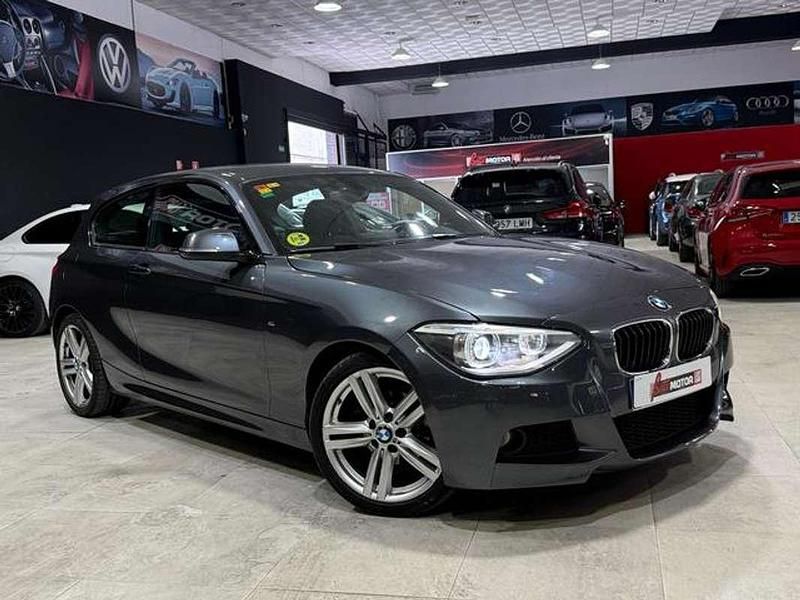 Usado BMW 116 Sport Line 116 CV (85 kW) 2015 Gris Utilitario