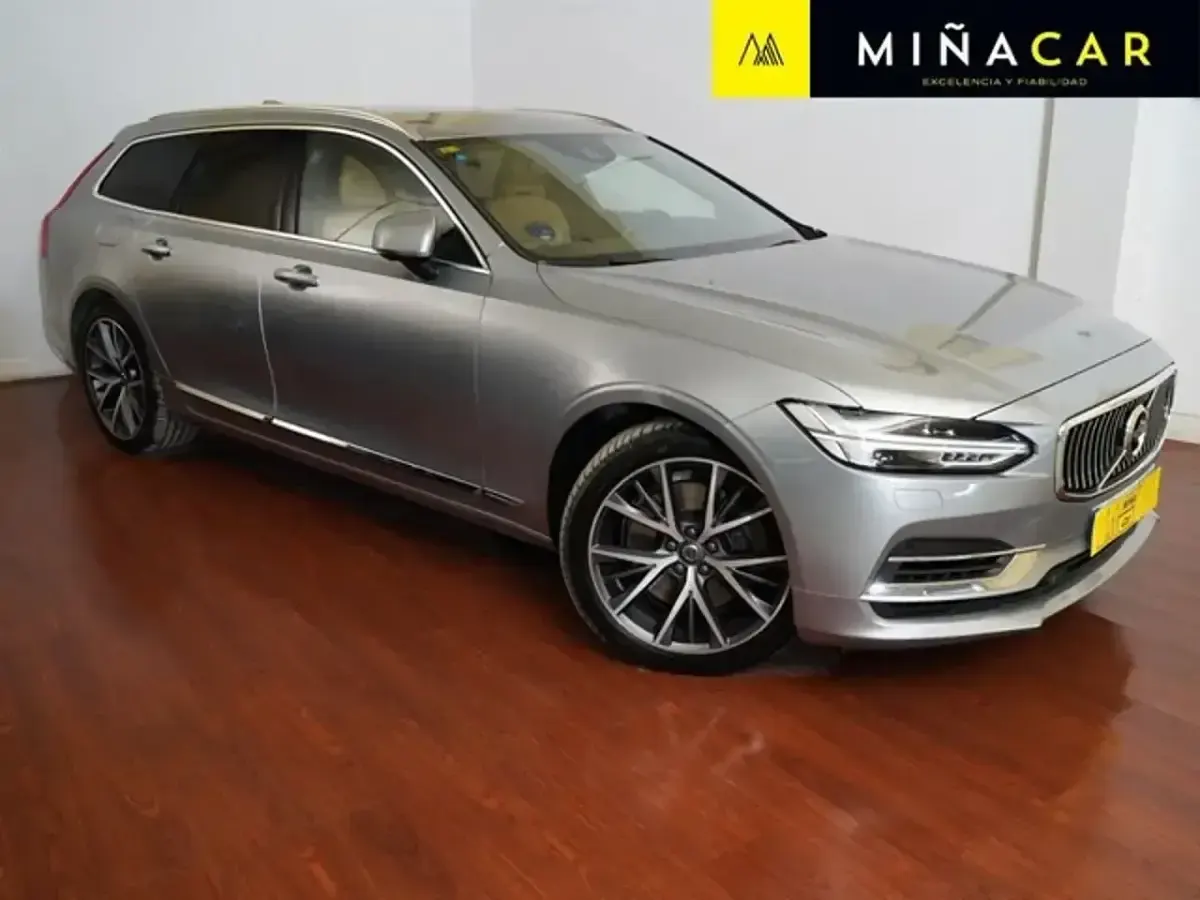 Usado Volvo V90 Inscription 407 CV (299 kW) 2017 Gris / plata Familiar