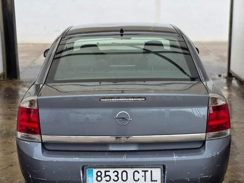 Usado Opel Vectra GTS 125 CV (91 kW) 2004 Gris / plata Berlina