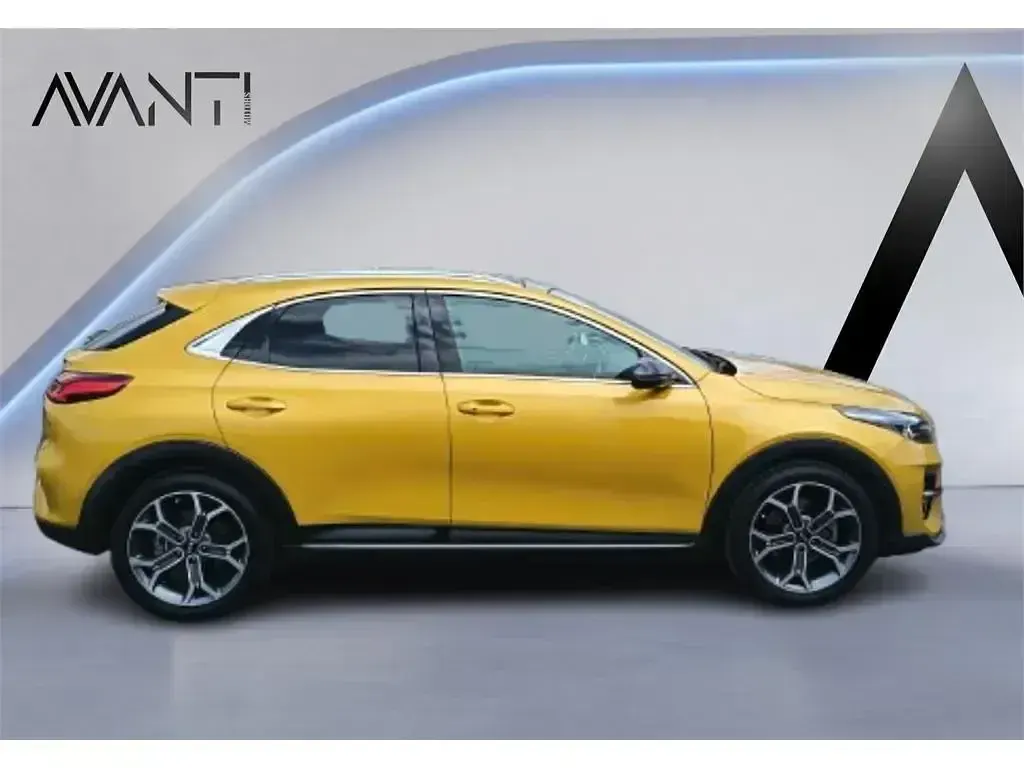 Usado Kia XCeed 140 CV (102 kW) 2020 Amarillo SUV
