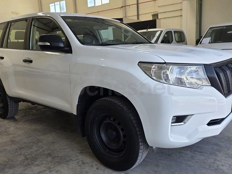 Usado Toyota Land Cruiser 177 CV (130 kW) 2019 Blanco SUV