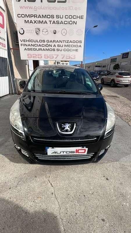 Usado Peugeot 5008 112 CV (82 kW) 2011 Negro Familiar