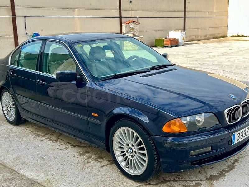 Usado BMW 330 184 CV (135 kW) 2002 Negro Berlina