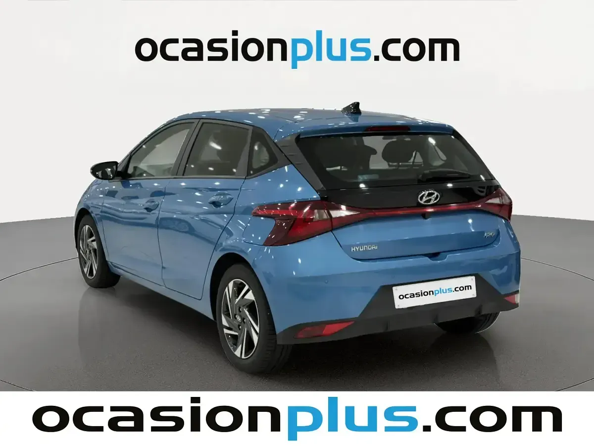 Usado Hyundai i20 84 CV (61 kW) 2023 Azul Utilitario