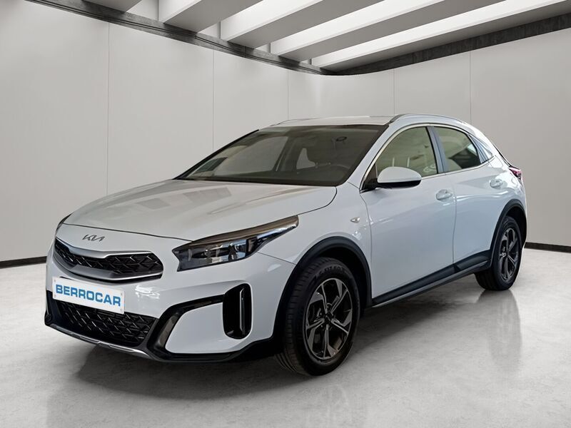 Blanco Usado 2023 Kia XCeed SUV | 17.999 € (Precio justo) - Imagen 1/4