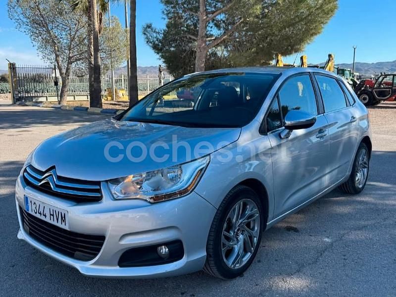 Usado Citroën C4 92 CV (67 kW) 2013 Gris / plata Berlina