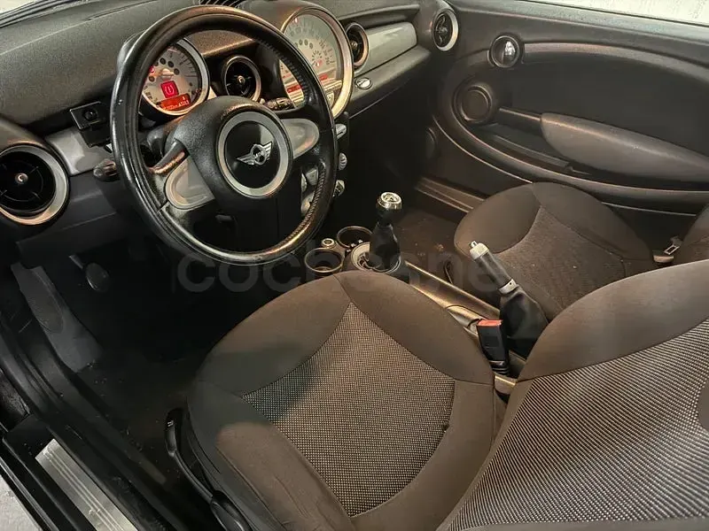 Usado Mini Cooper D Clubman 110 CV (80 kW) 2008 Negro Familiar