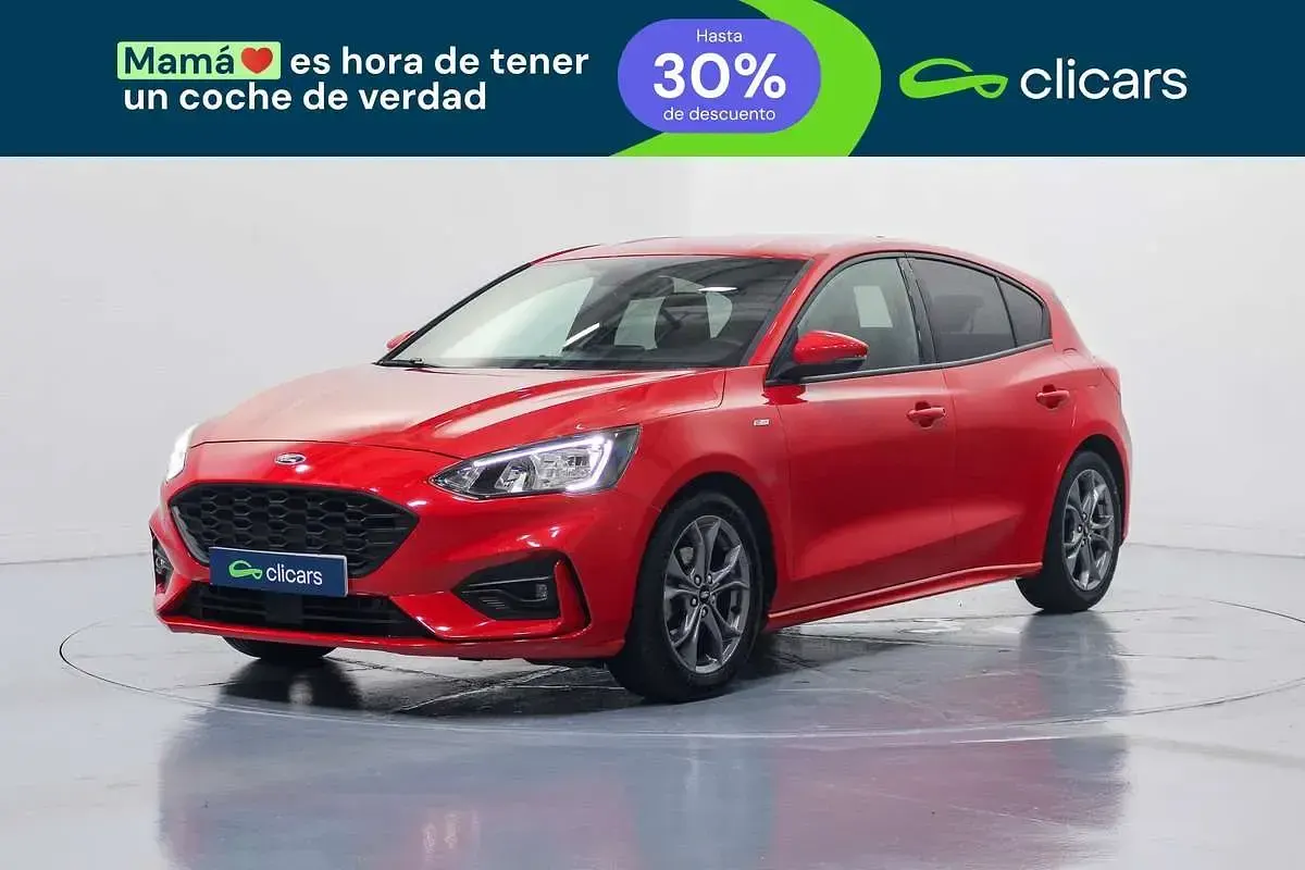 Usado Ford Focus ST-Line 125 HP (91 kW) 2022 Vermelho Citadino